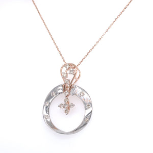 Round Shape Diamond Pendant Facet Junction